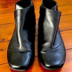 Women’s boots
